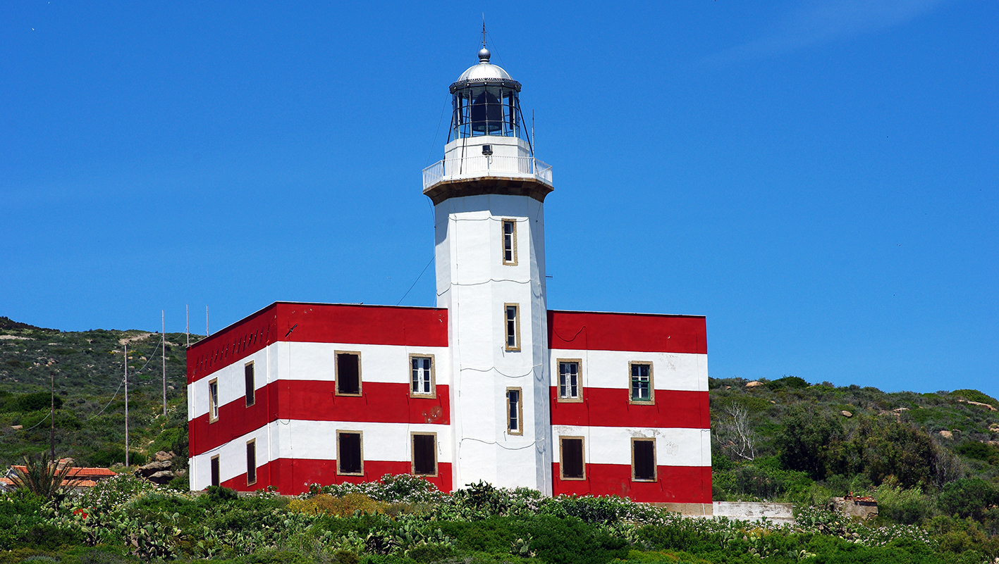 Faro di Capel Rosso île de Giglio Archipel toscan île d'Elbe