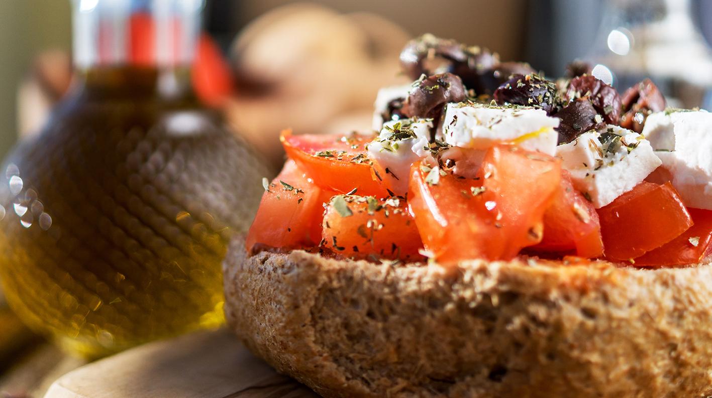 Dakos paximadi mezzé cuisine crétoise Crète